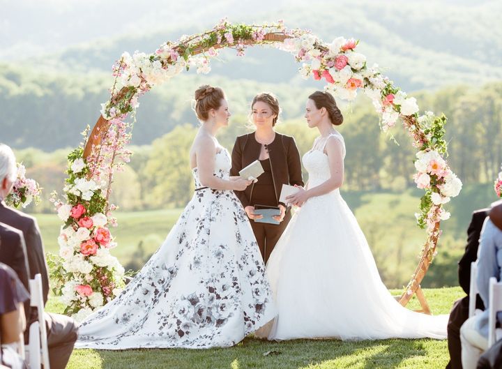 How Much Does a Destination Wedding in Charlottesville Cost?